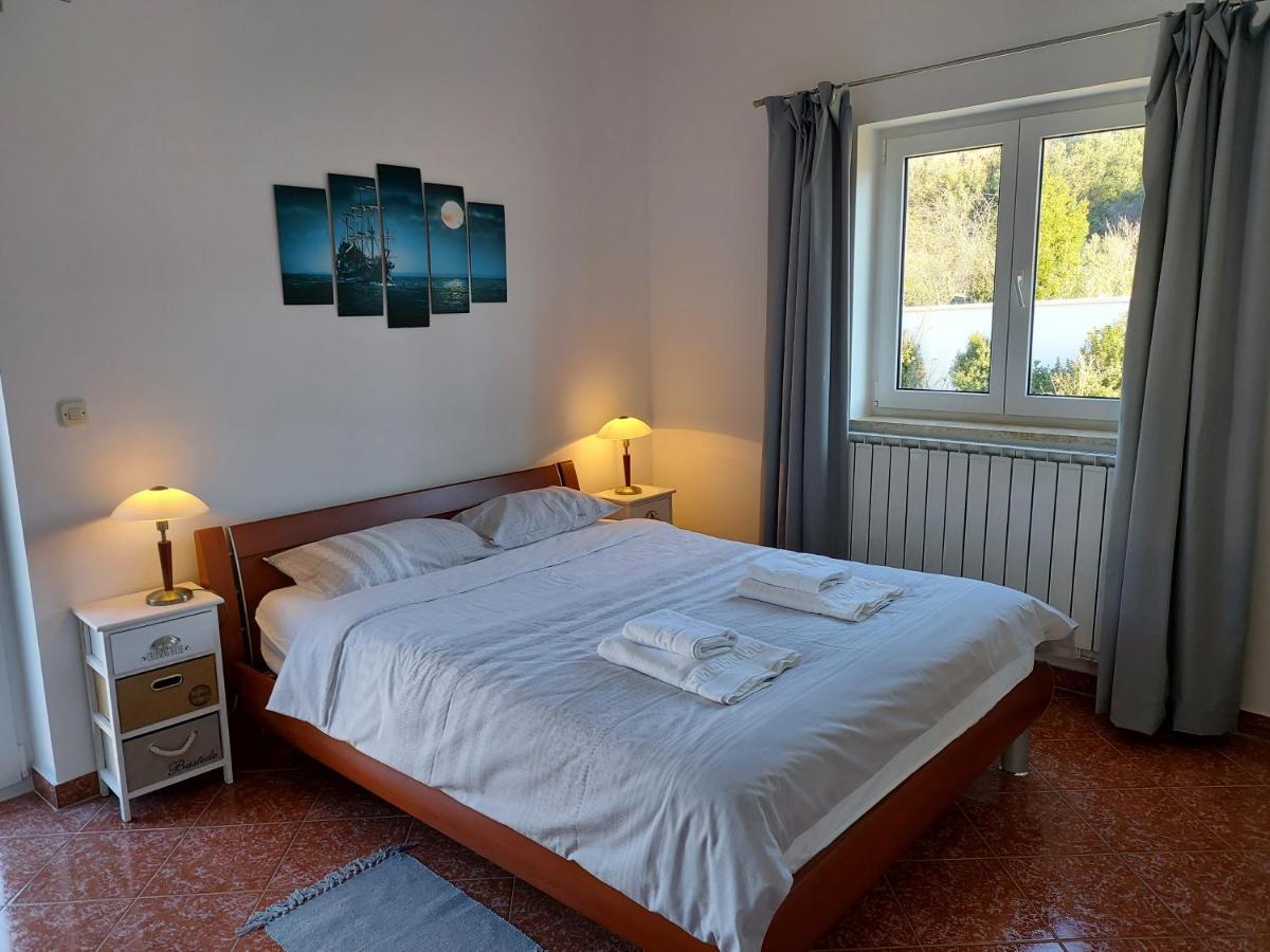 Appartement Soline Ada à Pjescana Uvala Extérieur photo