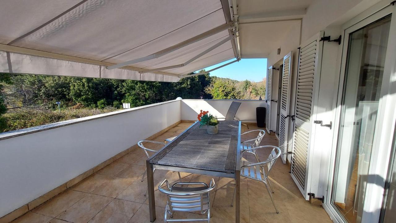 Appartement Soline Ada à Pjescana Uvala Extérieur photo